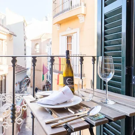 4 Balconies To Picasso Museum *